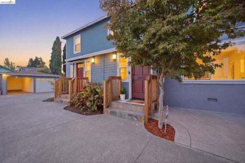 Photo of 953 40Th St ST, Oakland, CA 94608 (MLS # 41150797)