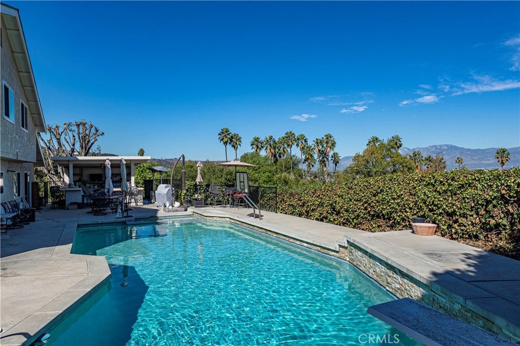 2308 Sarandi Grande Drive