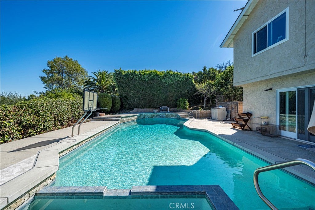 2308 Sarandi Grande Drive