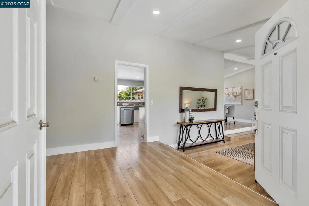 2782 Canyon Creek Dr