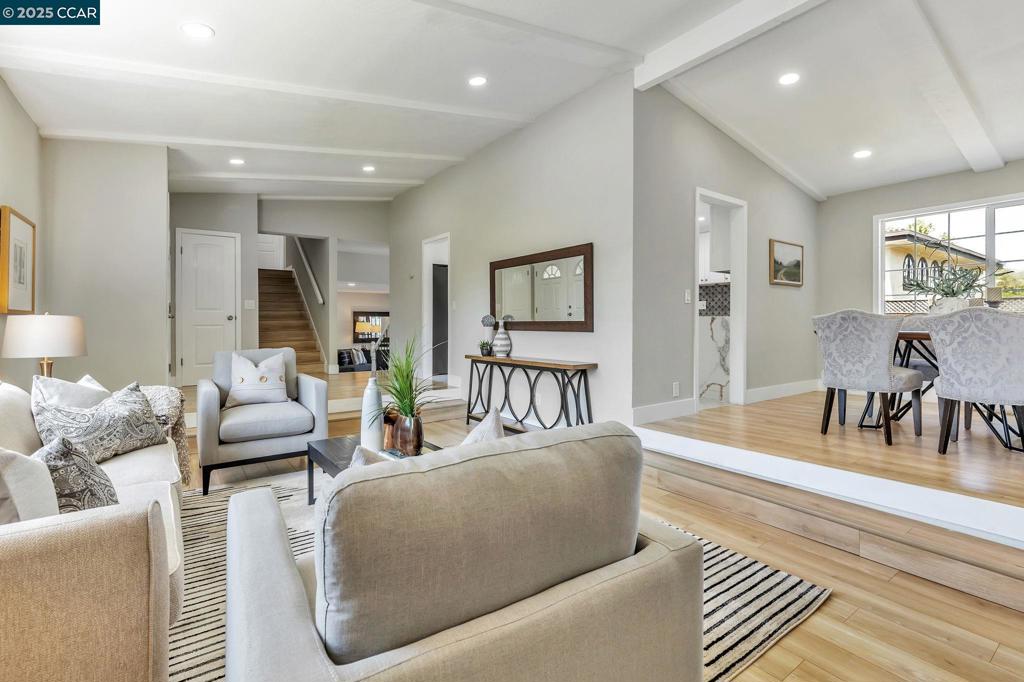 TWIN CREEKS AREA - Residential