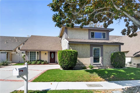 Photo of 2372 Apple Tree Drive, Tustin, CA 92780 (MLS # PW26175825)
