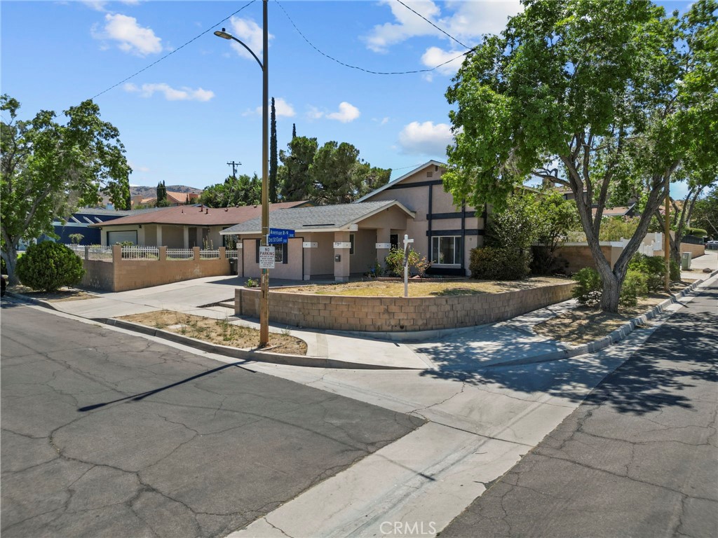 37469 3rd Street E