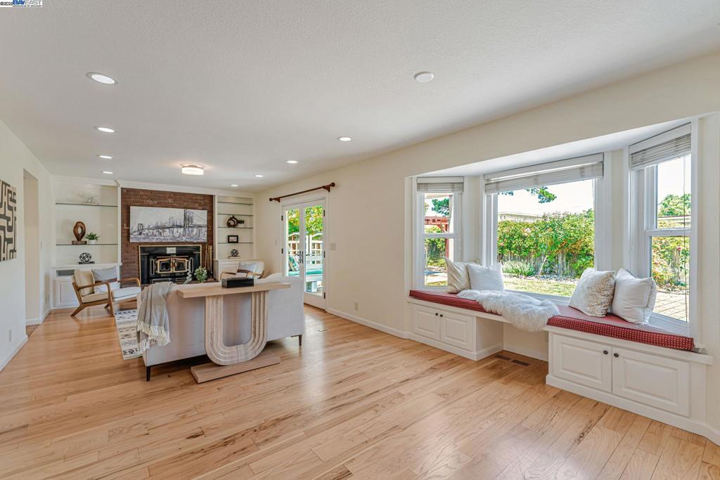 ALAMEDA - Residential