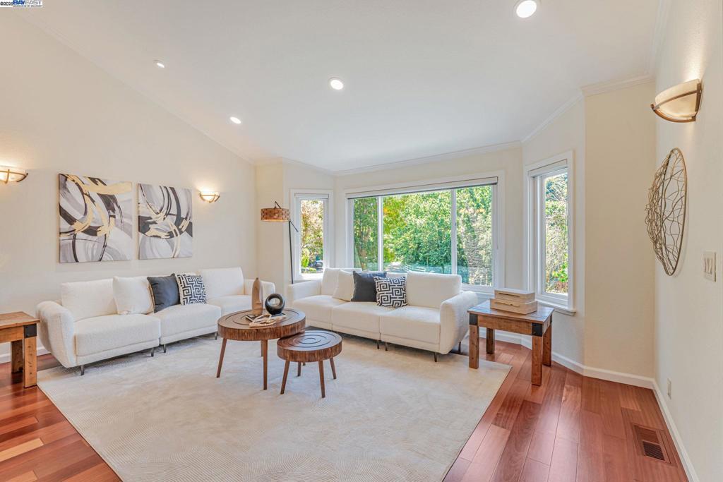 ALAMEDA - Residential