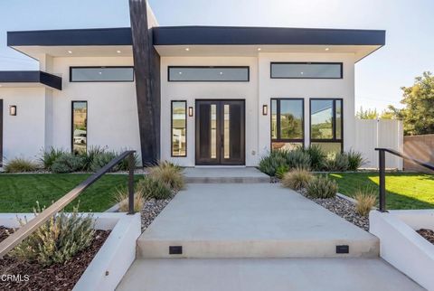 Tiny photo for 954 Colina Vista, Ventura, CA 93003 (MLS # V1-36503)