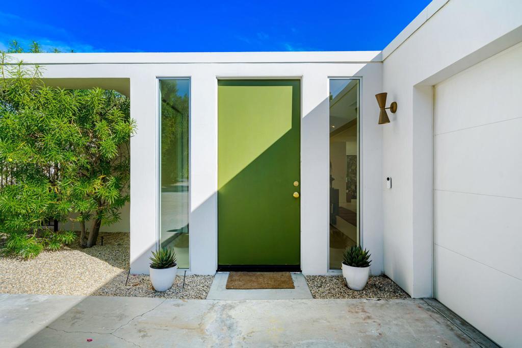 72920 Homestead Road