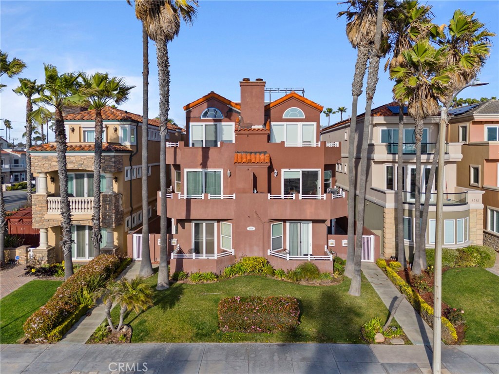 1314 Pacific Coast Highway D