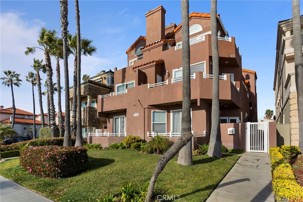 1314 Pacific Coast Highway D