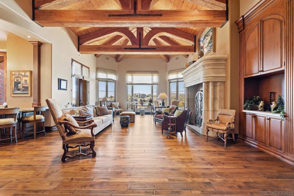 Rancho Santa Fe - Residential