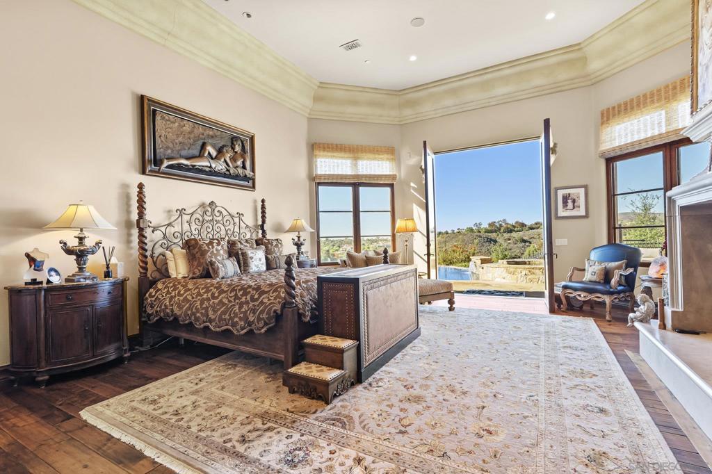 Rancho Santa Fe - Residential
