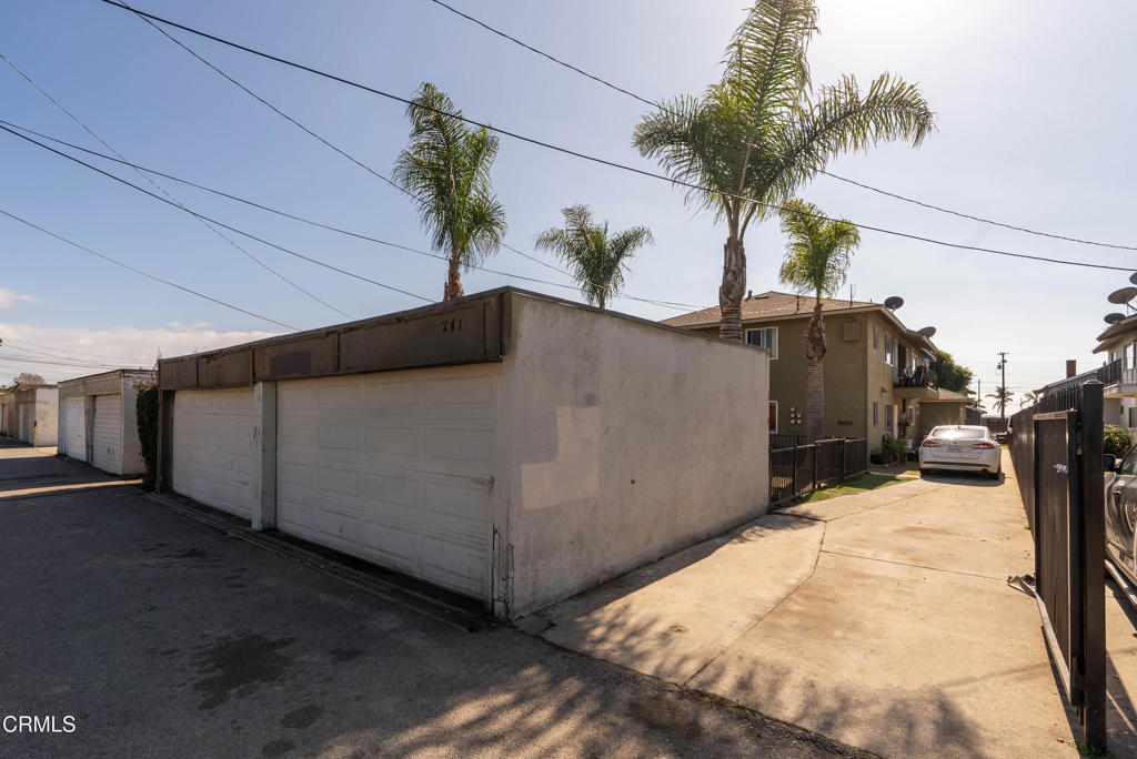 Oxnard: Other - 0033 - Residential Income
