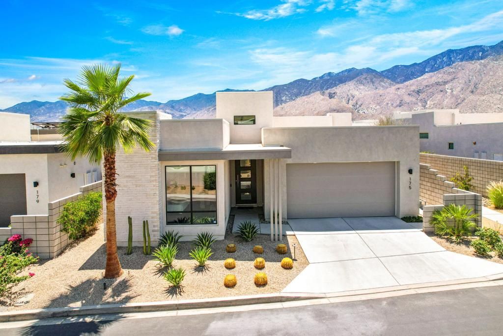 listing image 130729283436738138018