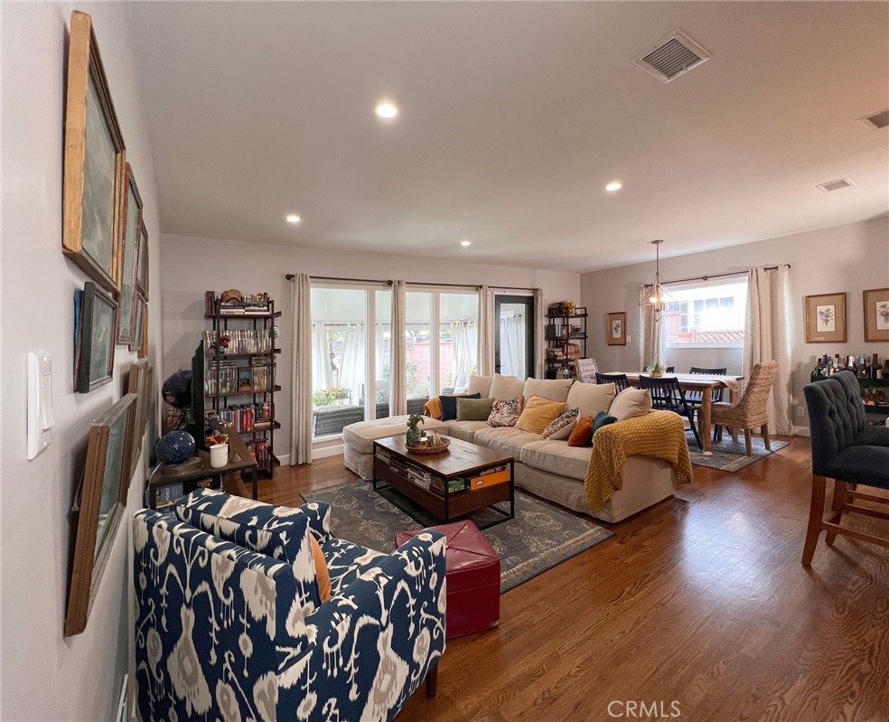 6110 E Walton