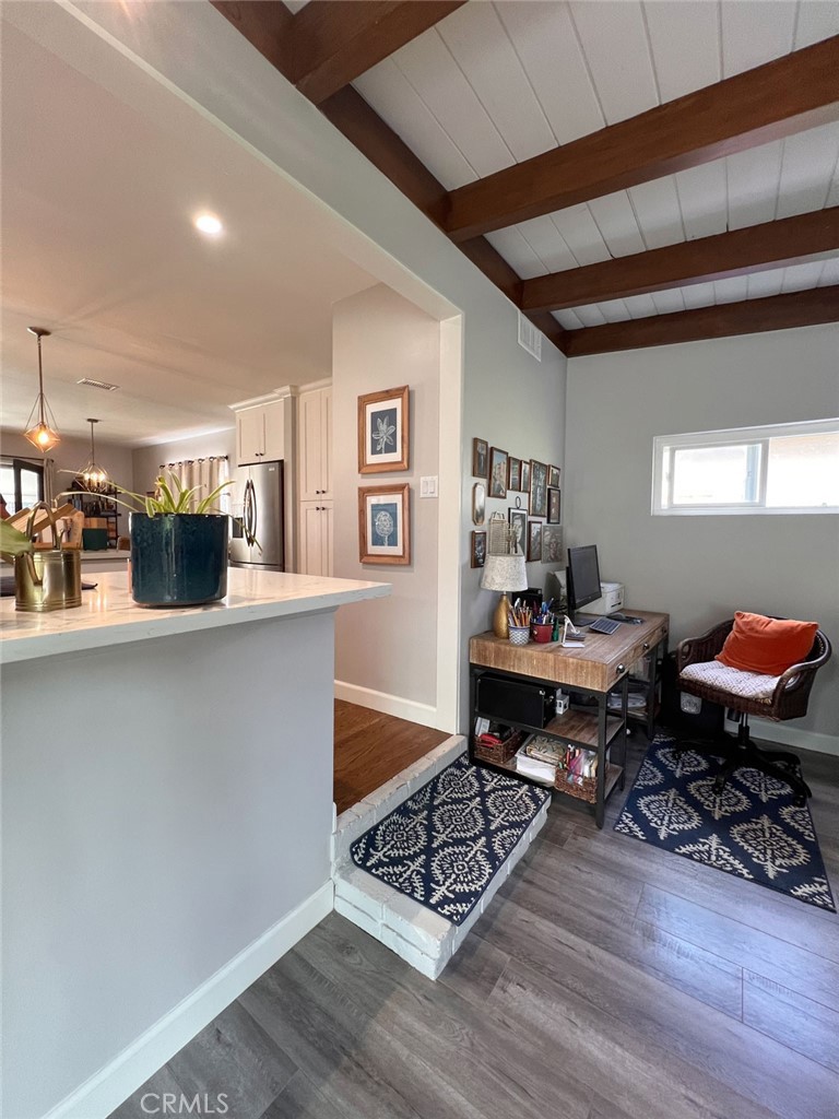 6110 E Walton