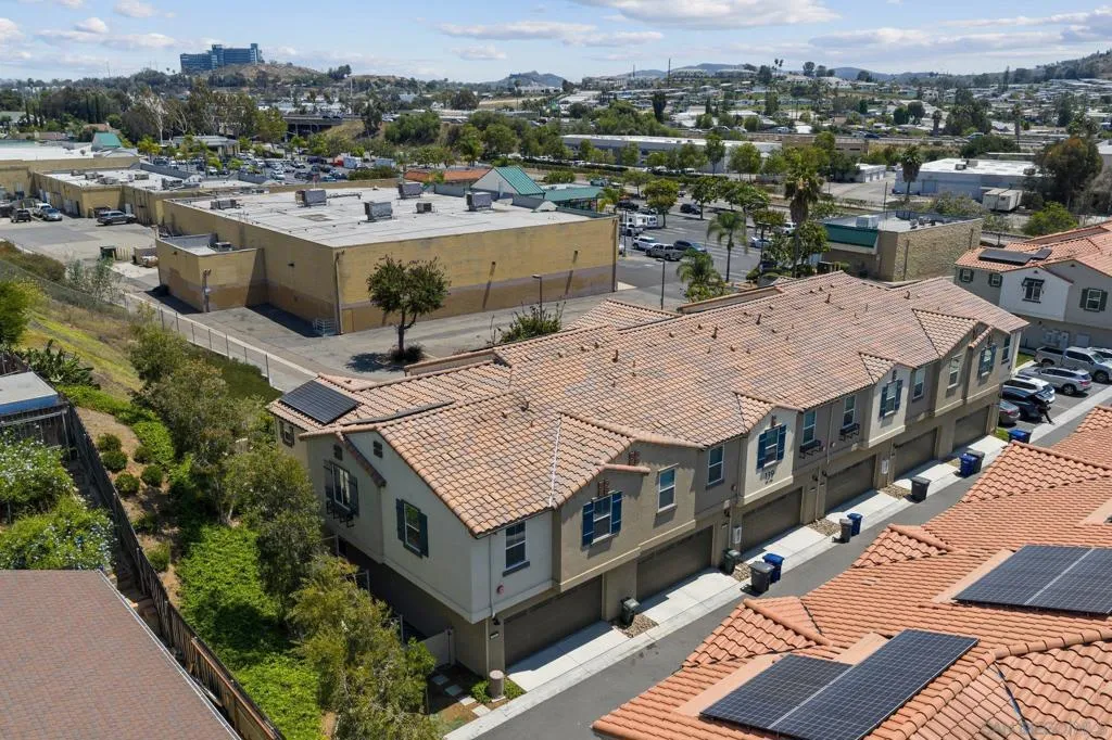 San Marcos, California 92069, United States, 4 Bedrooms Bedrooms, ,3 BathroomsBathrooms,Residential,Active,166768