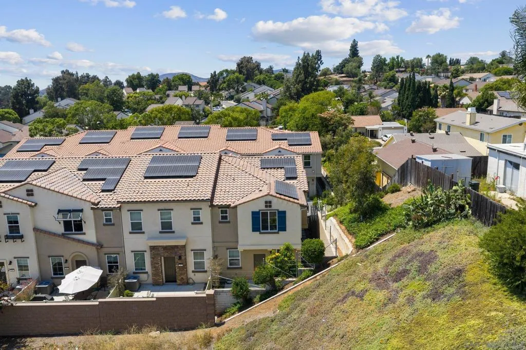 San Marcos, California 92069, United States, 4 Bedrooms Bedrooms, ,3 BathroomsBathrooms,Residential,Active,166768