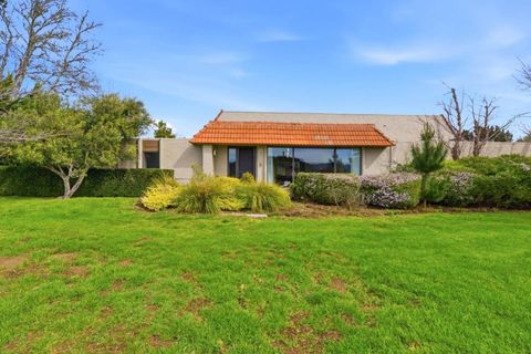 Photo of 1 Rinconada Circle, Belmont, CA 94002 (MLS # ML82035035)