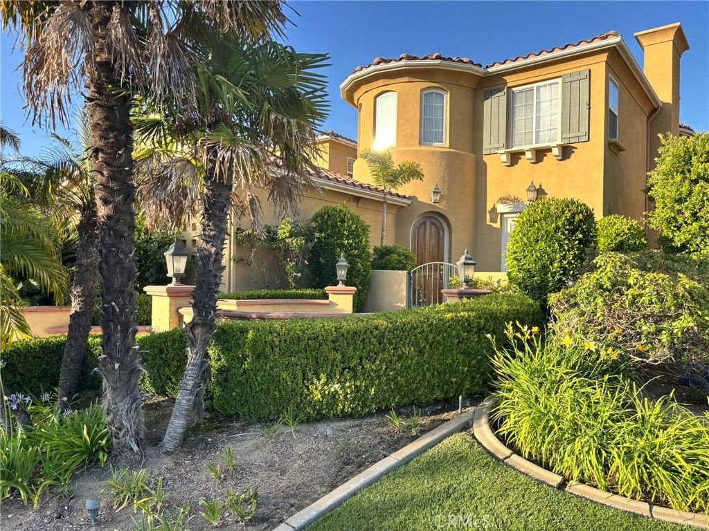Photo of 8183 E Bailey Way, Anaheim Hills, CA 92808 (MLS # PW26095137)