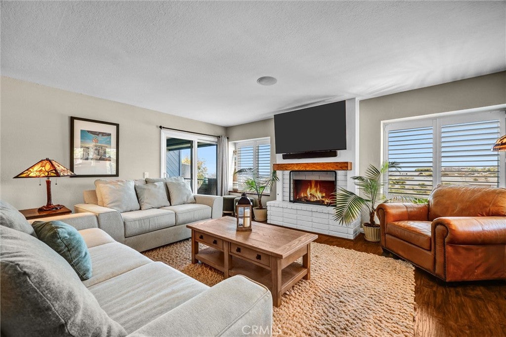 134 Avenida Presidio