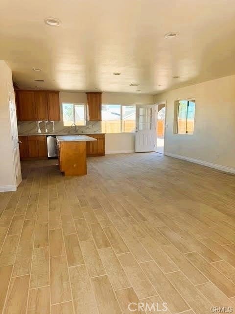 8669 S. Loop Boulevard