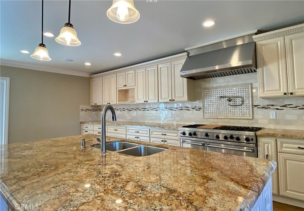 Properties 4 10021 Rutledge Place