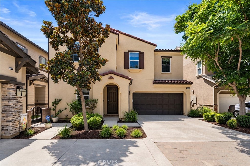 3830 S Silver Oak WAY