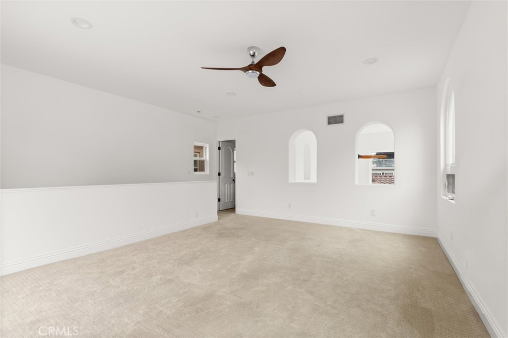 Downtown Area (DOWN) - Residential Lease