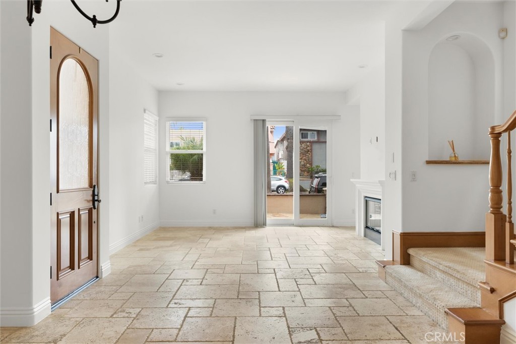 Downtown Area (DOWN) - Residential Lease