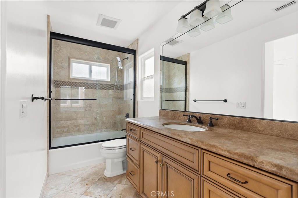 Downtown Area (DOWN) - Residential Lease