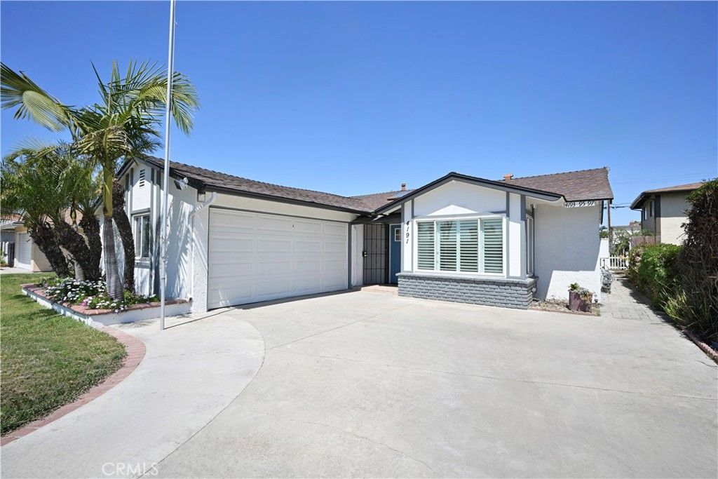 Photo of 4191 Farquhar Avenue, Los Alamitos, CA 90720 (MLS # OC26094638)