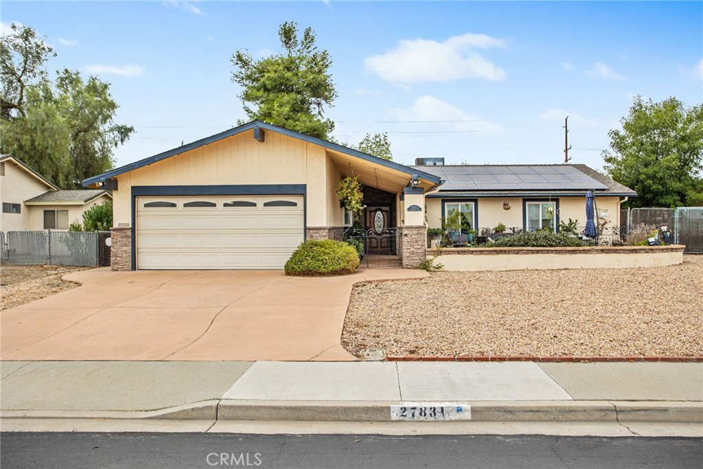 Experience the best of community living in this spacious 2-bedroom + den, 2-bathroom home with a leased solar system. Inside, the 1,393 sq ft layout is both functional and inviting, featuring dual-pane windows that fill the rooms with natural light and a recently installed water heater for peace of mind. The master bath has been tastefully updated, adding a fresh, modern touch. A large 2-car garage with built-in shelving provides abundant storage.
In addition to the main living space, this home offers a bright sunroom and a cozy breakfast nook, both not reflected in the official square footage, providing even more room to spread out and enjoy. The sunroom offers additional living space perfect for a home office, hobby room, or simply enjoying year-round relaxation.
Step outside to discover a beautifully landscaped backyard with a tranquil covered patio. The home also includes a charming front porch and a valuable 10x10 shed for all your hobbies. This home offers a gateway to an active lifestyle with a variety of community amenities, including golf, hiking, a pool, spa, and a gym. You'll also find banquet facilities and a meeting room for social events. This is your opportunity to embrace a home that truly offers it all.
