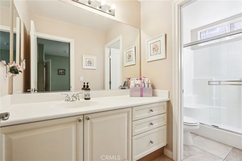 Tiny photo for 15 Via Del Renal Court, Lake Elsinore, CA 92532 (MLS # SW26047028)