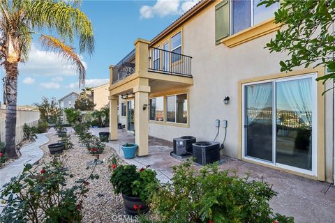 Tiny photo for 15 Via Del Renal Court, Lake Elsinore, CA 92532 (MLS # SW26047028)