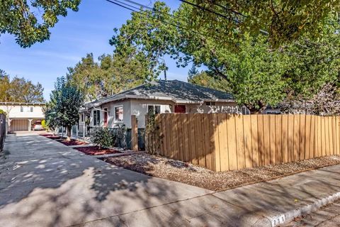 Photo of 236 Higdon Avenue, Mountain View, CA 94041 (MLS # ML82037309)