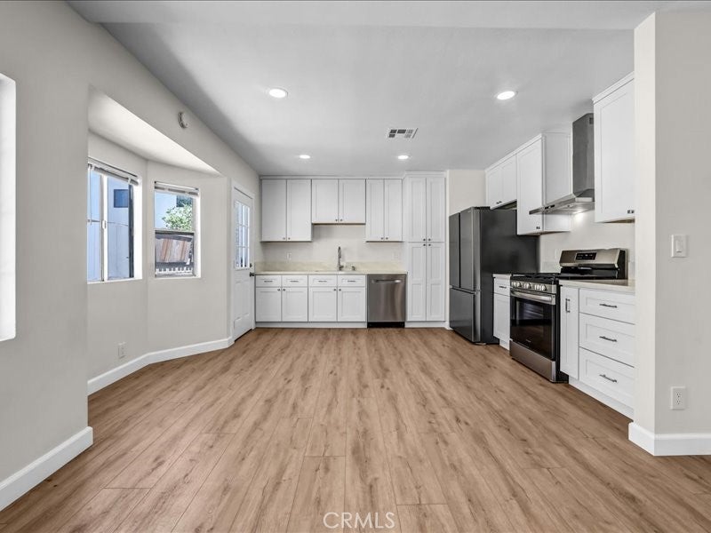 11822 Rialto