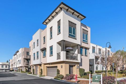 Photo of 2233 Solara Lane, Vista, CA 92081 (MLS # NDP2600983)