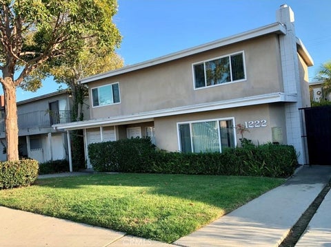 Photo of 1222 Amethyst Street #B, Redondo Beach, CA 90277 (MLS # SB26216479)