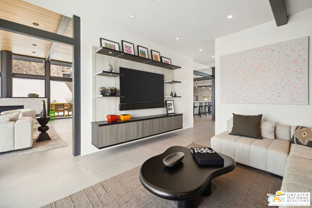 Desert Palisades - Residential