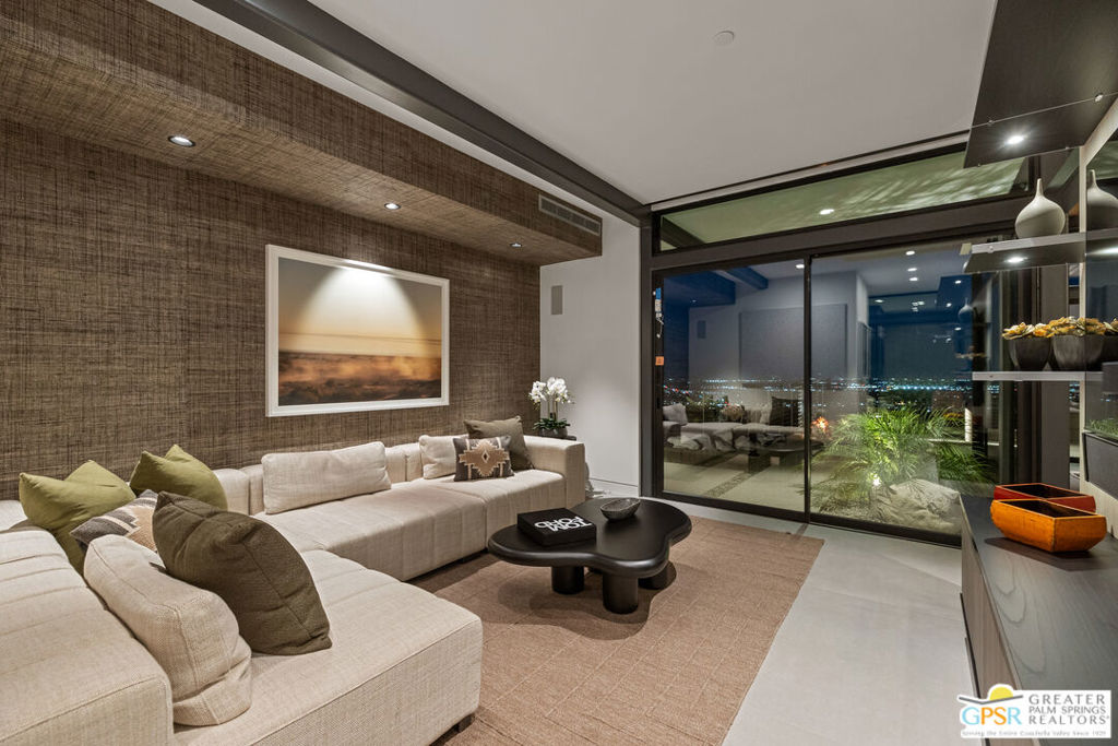 Desert Palisades - Residential