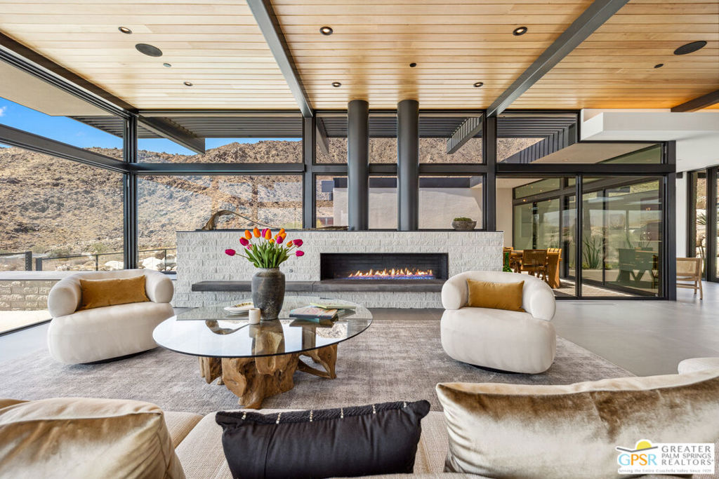 Desert Palisades - Residential