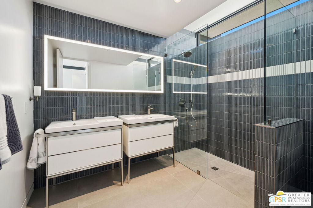 Desert Palisades - Residential