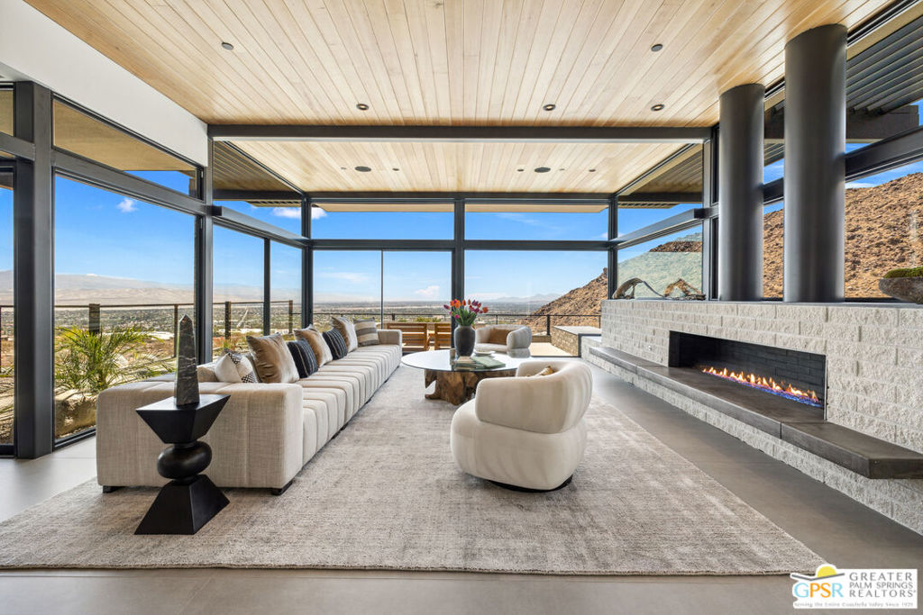 Desert Palisades - Residential