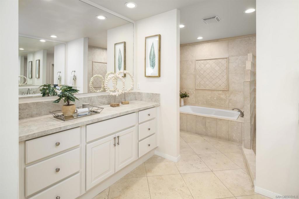 Rancho Santa Fe - Residential