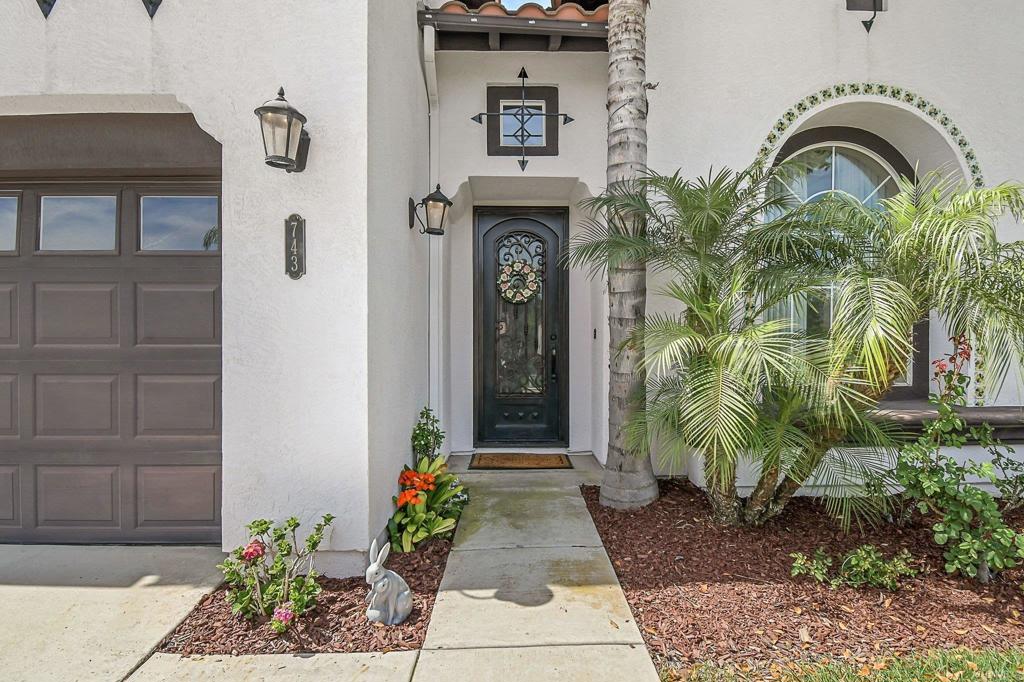 743 N Valley View Dr