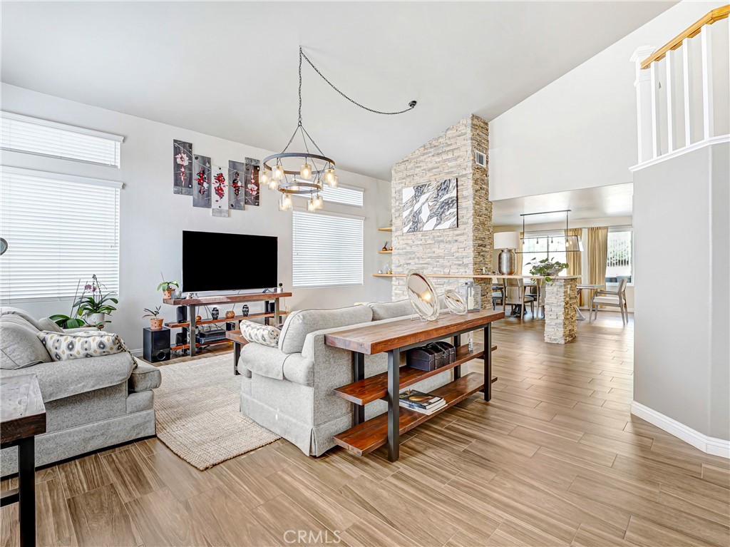 23805 Oak View