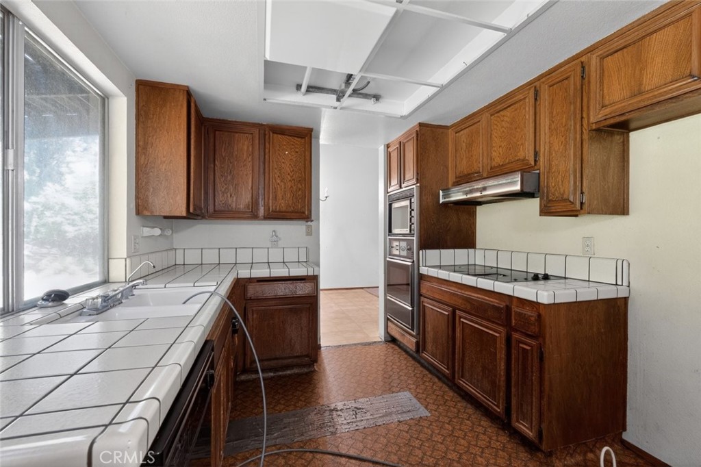 1204 Squire Court
