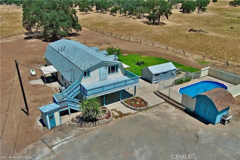 Photo of 2523 State Highway 140, Catheys Valley, CA 95306 (MLS # MP25145679)