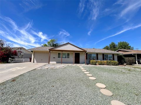 Photo of 26712 Sun City Boulevard, Menifee, CA 92586 (MLS # SW26059667)