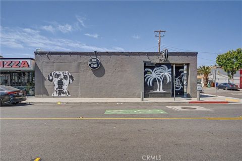 Photo of 1253 E 4th ST, Long Beach, CA 90802 (MLS # SB26105694)